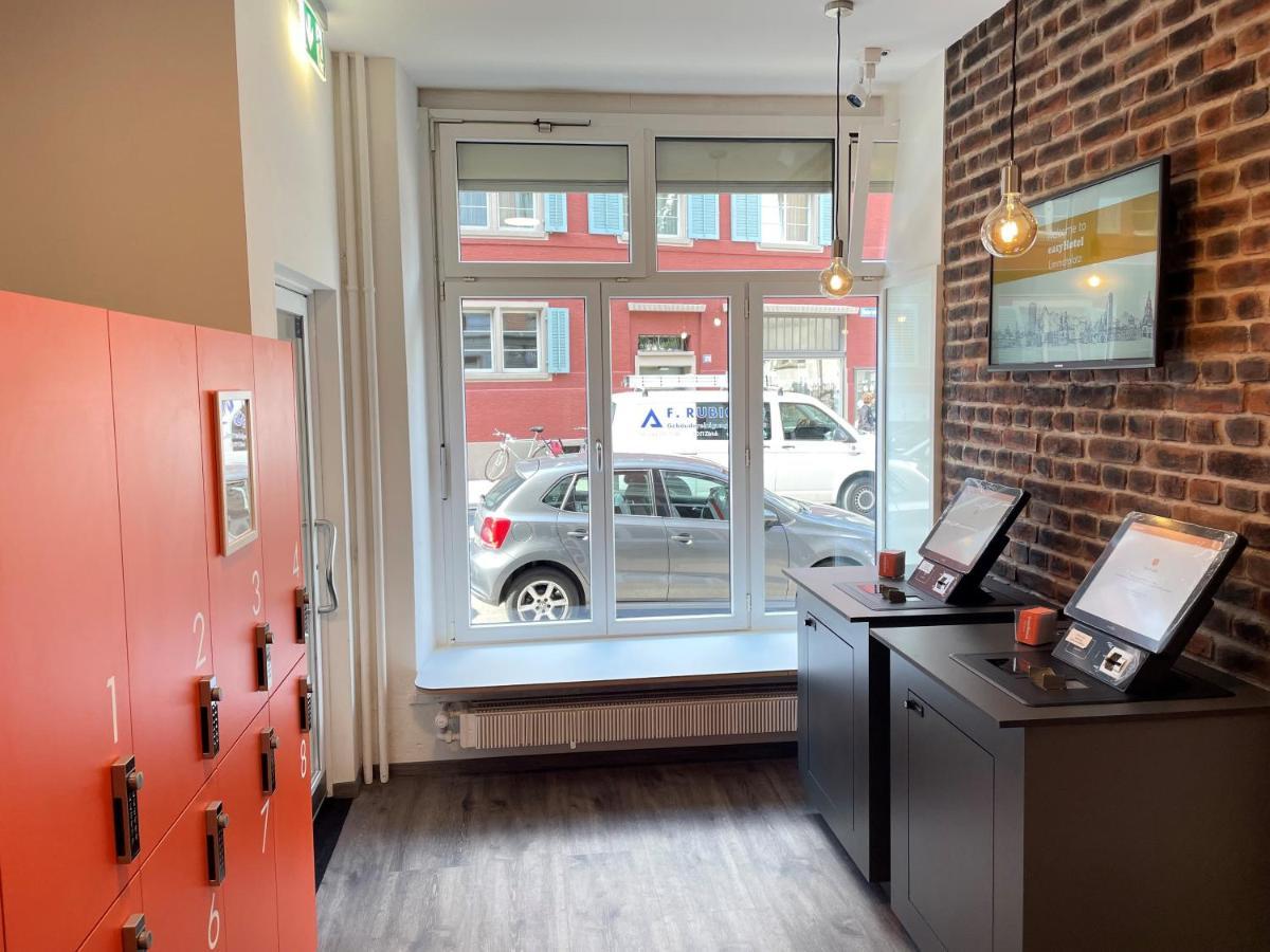 Easyhotel Zuerich Limmatplatz Zewnętrze zdjęcie