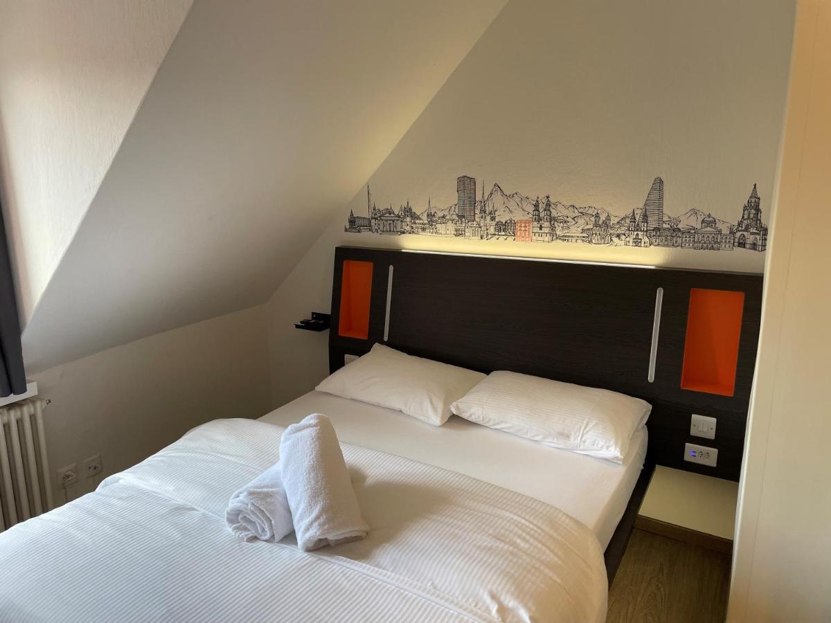 Easyhotel Zuerich Limmatplatz Zewnętrze zdjęcie